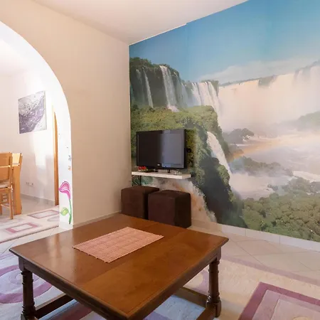 Two-bedroom In Ploce Apartmán