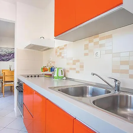 شقة Two-bedroom In Ploce كليك