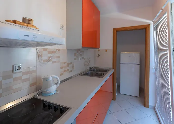 Two-bedroom In Ploce *